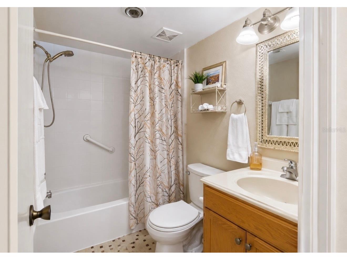 810 Bahia Del Sol Drive #16 Ruskin FL 33570 TB8513788 image35