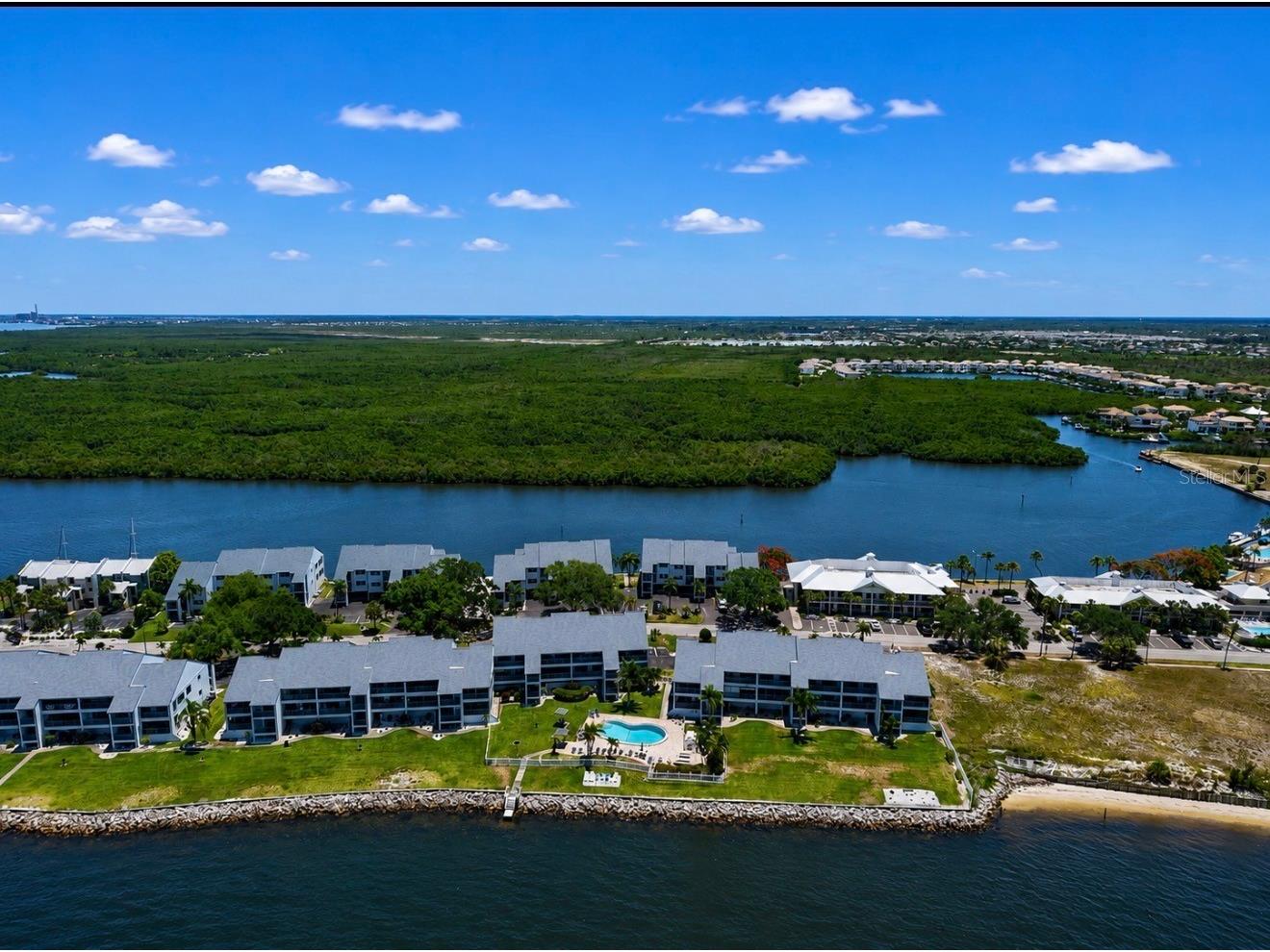 810 Bahia Del Sol Drive #16 Ruskin FL 33570 TB8513788 image43