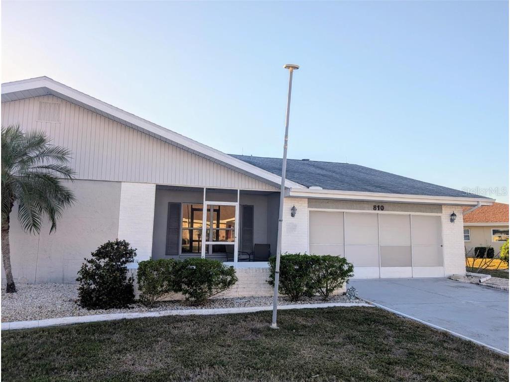 810 Bluewater Drive Sun City Center FL 33573 - SHIMMERING LAKE TB8382041 image1