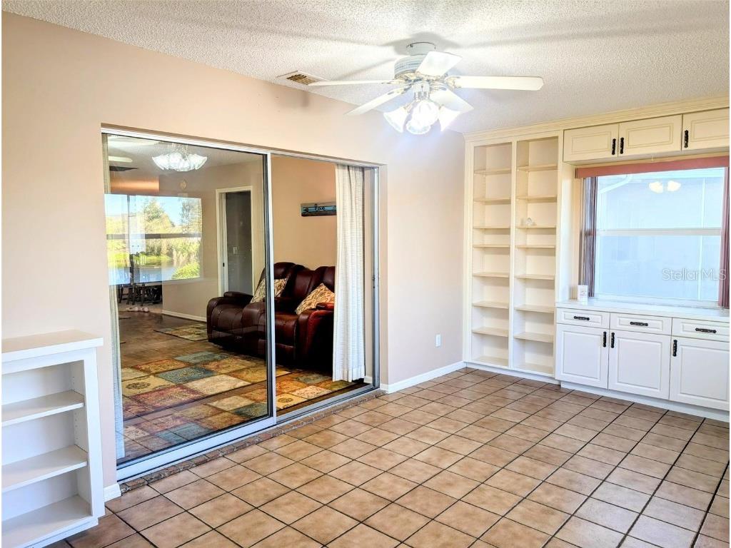 810 Bluewater Drive Sun City Center FL 33573 - SHIMMERING LAKE TB8382041 image15