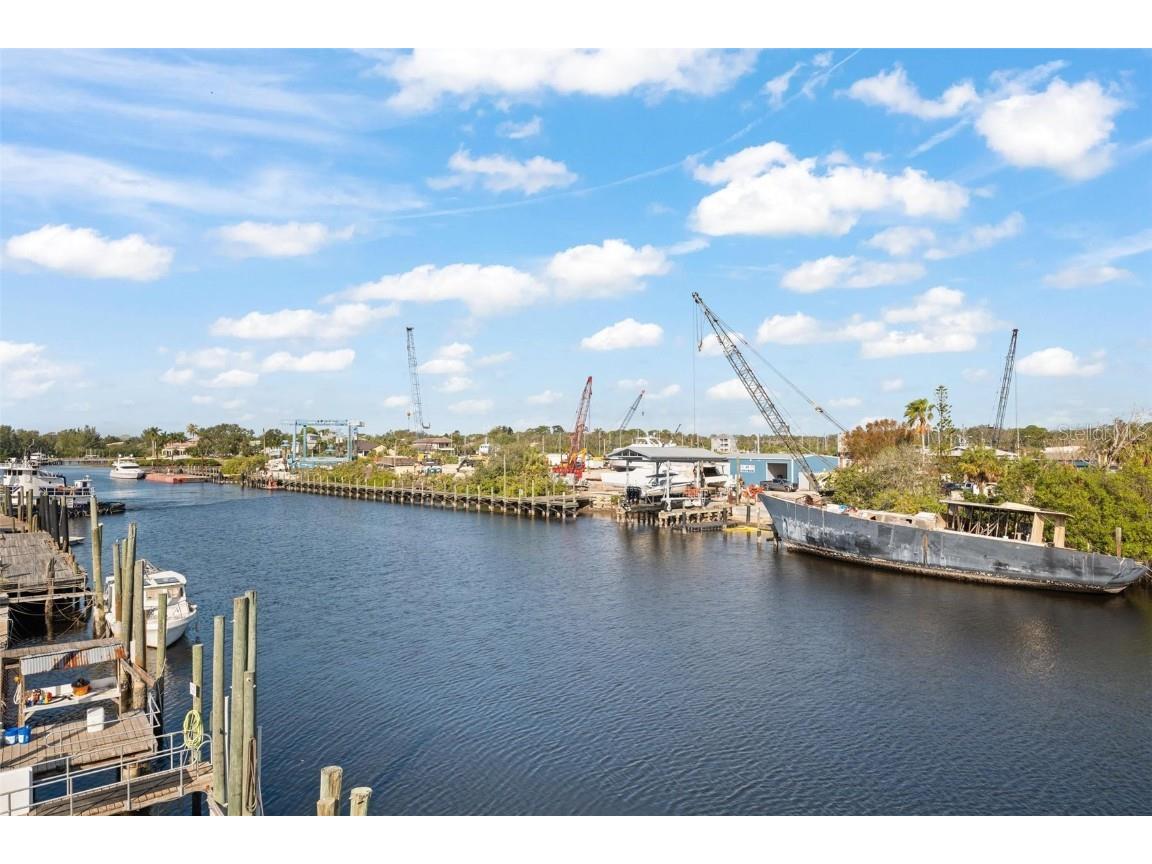 810 Dodecanese Boulevard Tarpon Springs FL 34689 - ANCLOTE RIVER W7871219 image42