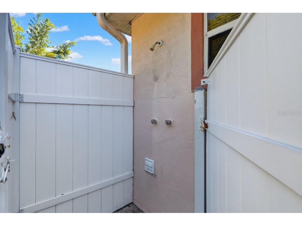 810 E 9th Avenue New Smyrna Beach FL 32169 NS1086800 image41