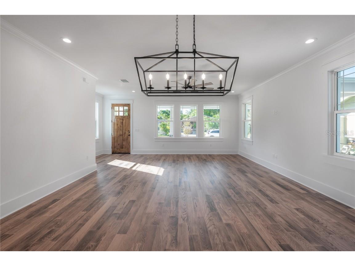 810 E Frierson Avenue Tampa FL 33603 TB8437472 image17