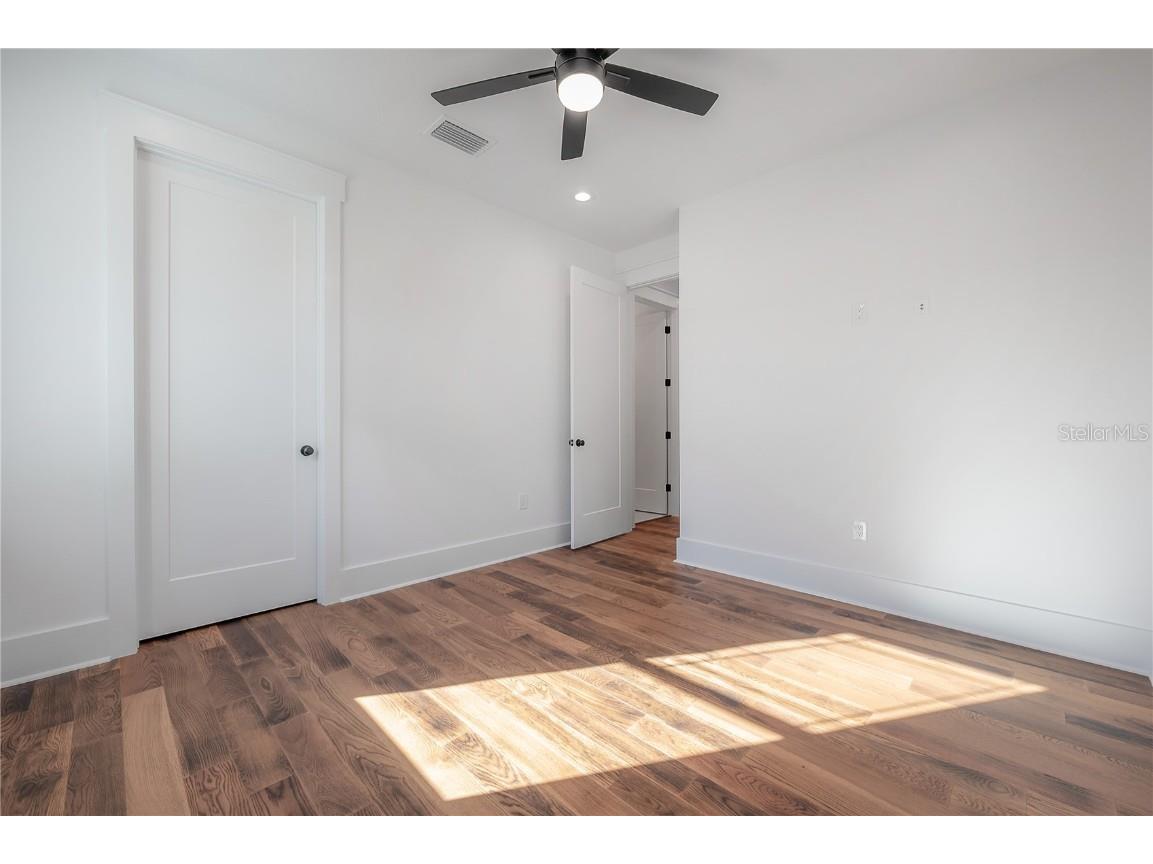 810 E Frierson Avenue Tampa FL 33603 TB8437472 image21