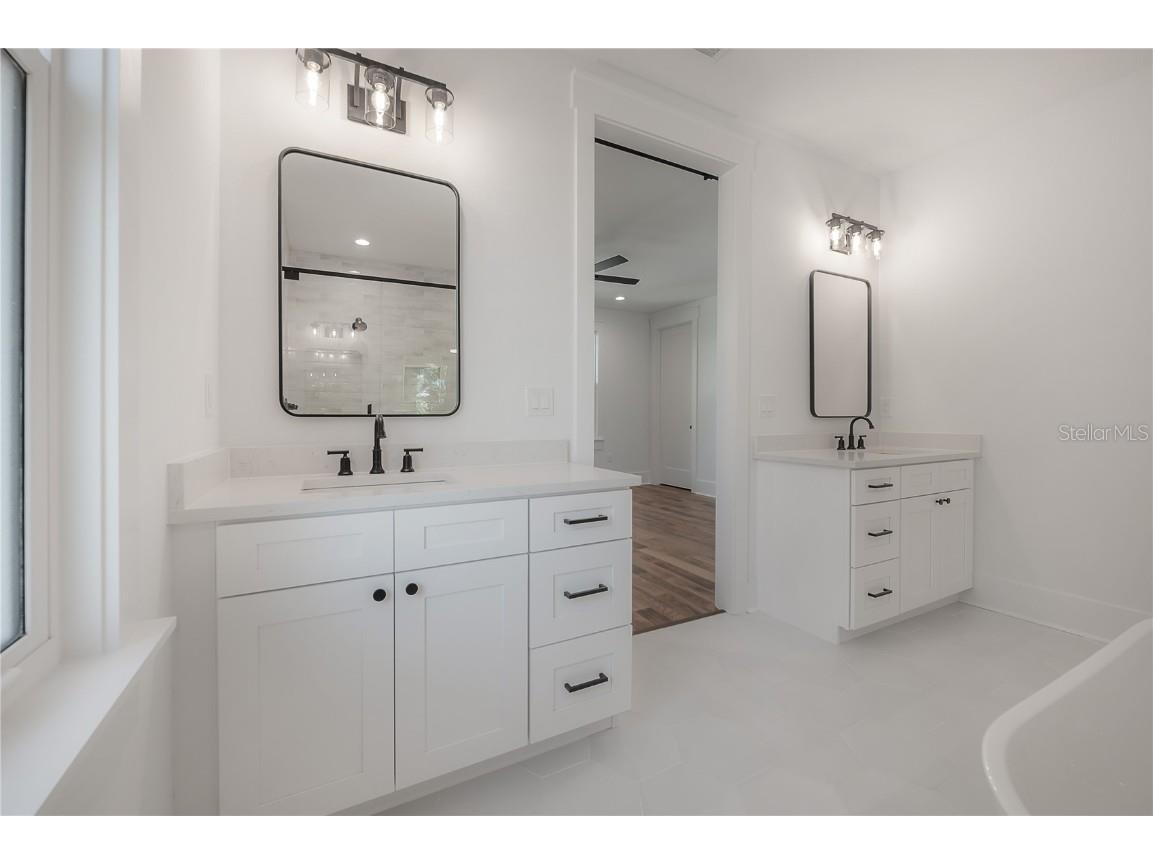 810 E Frierson Avenue Tampa FL 33603 TB8437472 image37