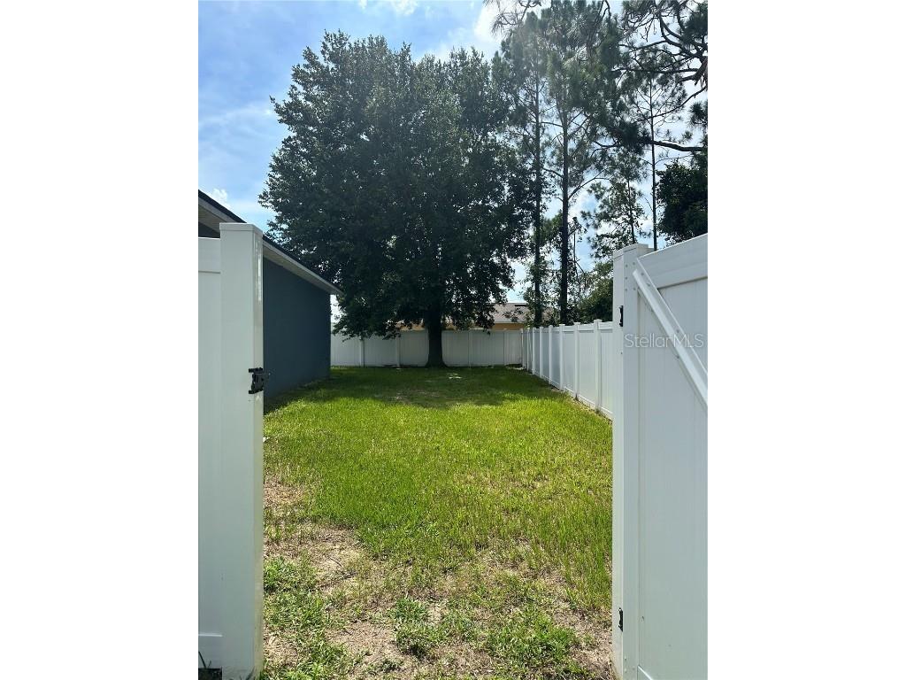 810 Glastonbury Dr Kissimmee FL 34758 S5130703 image3