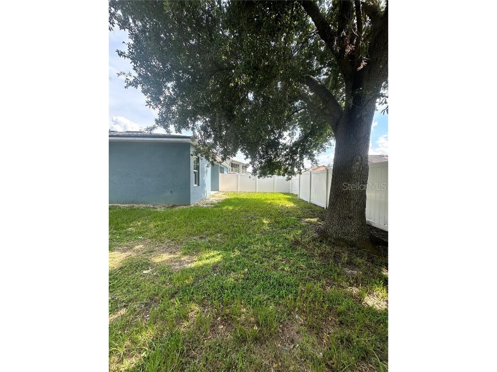 810 Glastonbury Dr Kissimmee FL 34758 S5130703 image4