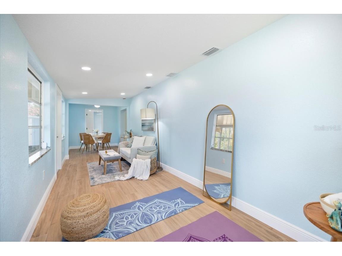 810 Harvard Street Englewood FL 34223 A4669010 image24