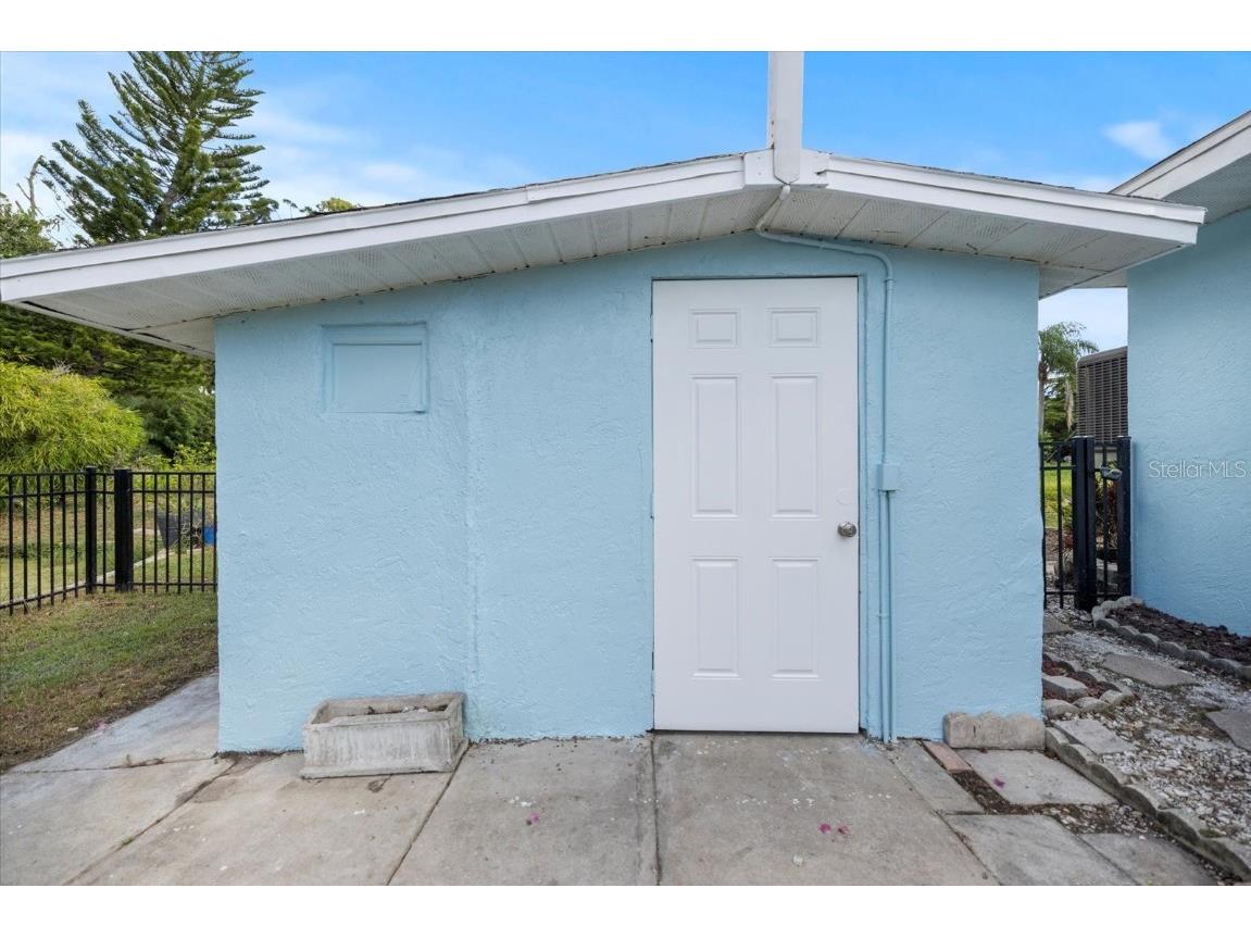 810 Harvard Street Englewood FL 34223 A4669010 image43