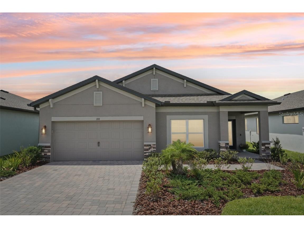 810 Hillshire Place Spring Hill FL 34609 TB8394340 image1