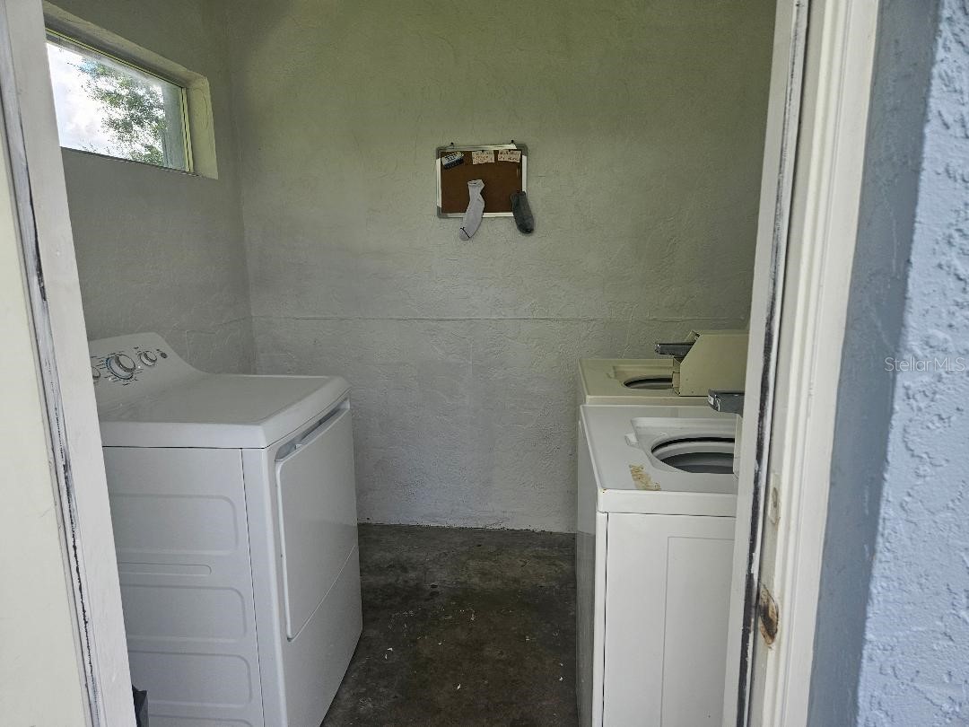 810 Kings Court #B Punta Gorda FL 33950 C7526456 image21