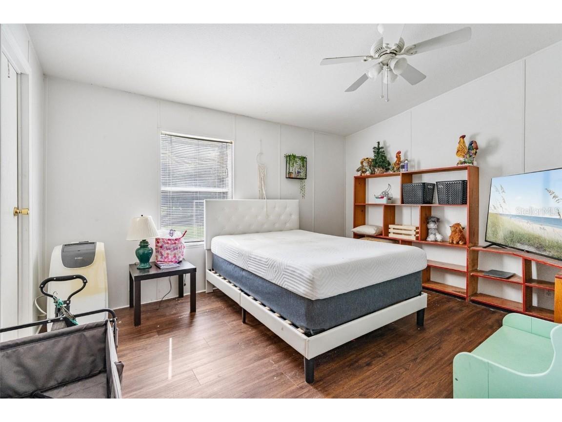 810 Plum Nearly Lane Lady Lake FL 32159 V4944246 image8