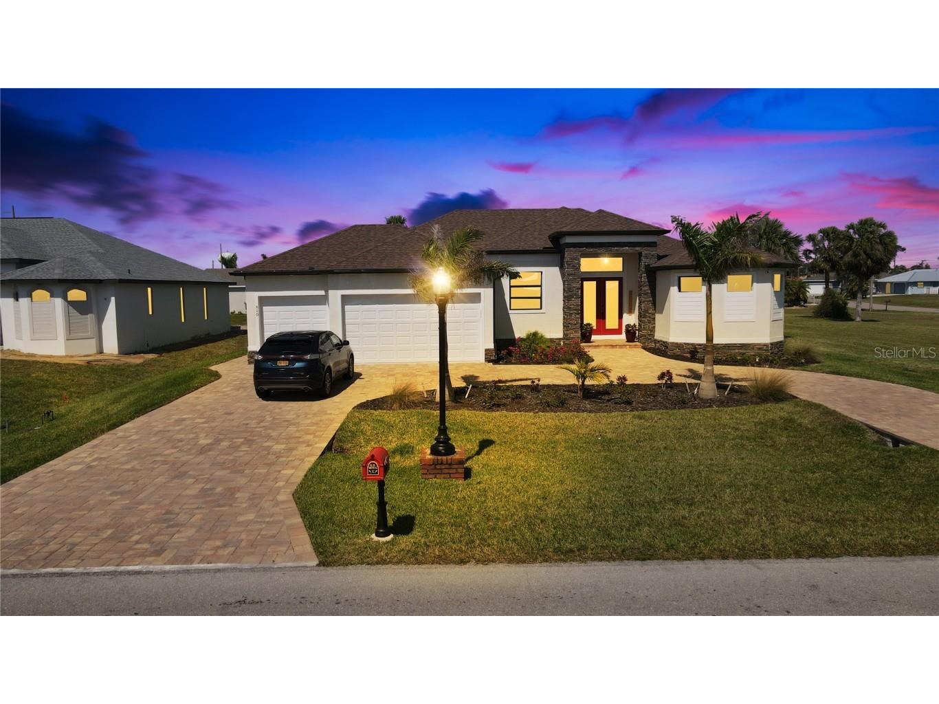 810 Royal Poinciana Punta Gorda FL 33955 C7471911 image1