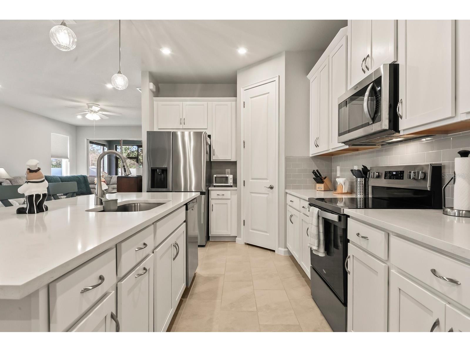 810 Ruddy Quail Place Sun City Center FL 33573 TB8467203 image5