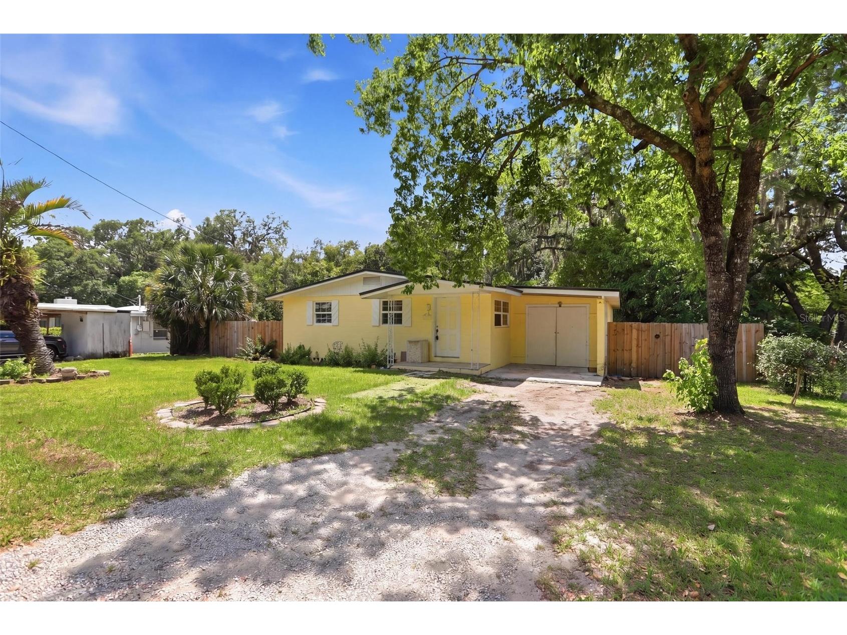 810 S Massachusetts Avenue Deland FL 32724 V4948904 image2