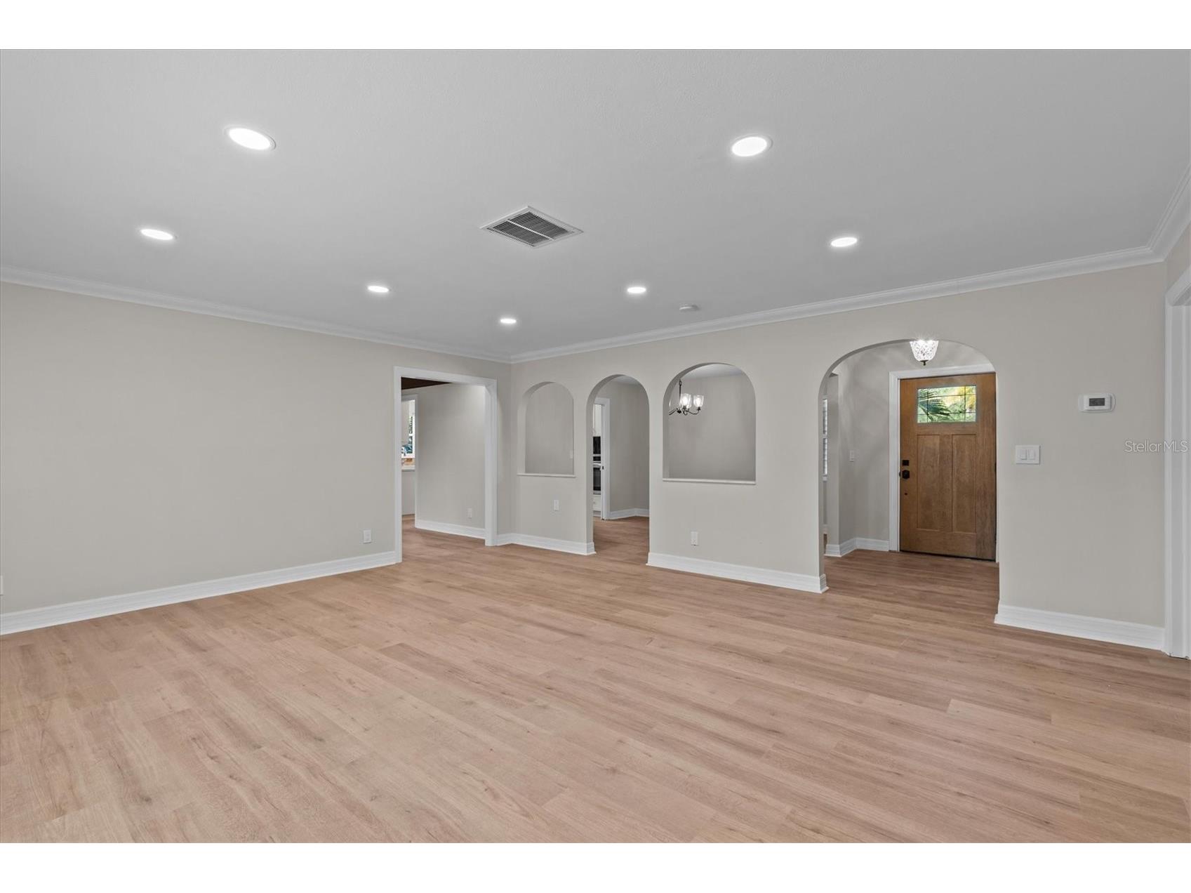 810 S West Shore Boulevard Tampa FL 33609 TB8462736 image9