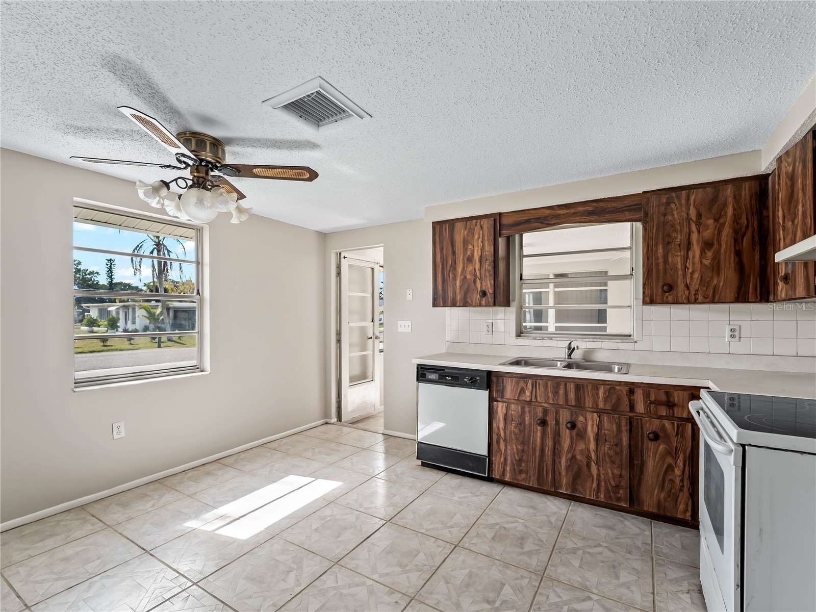 810 Texas Street Englewood FL 34223 N6142585 image30