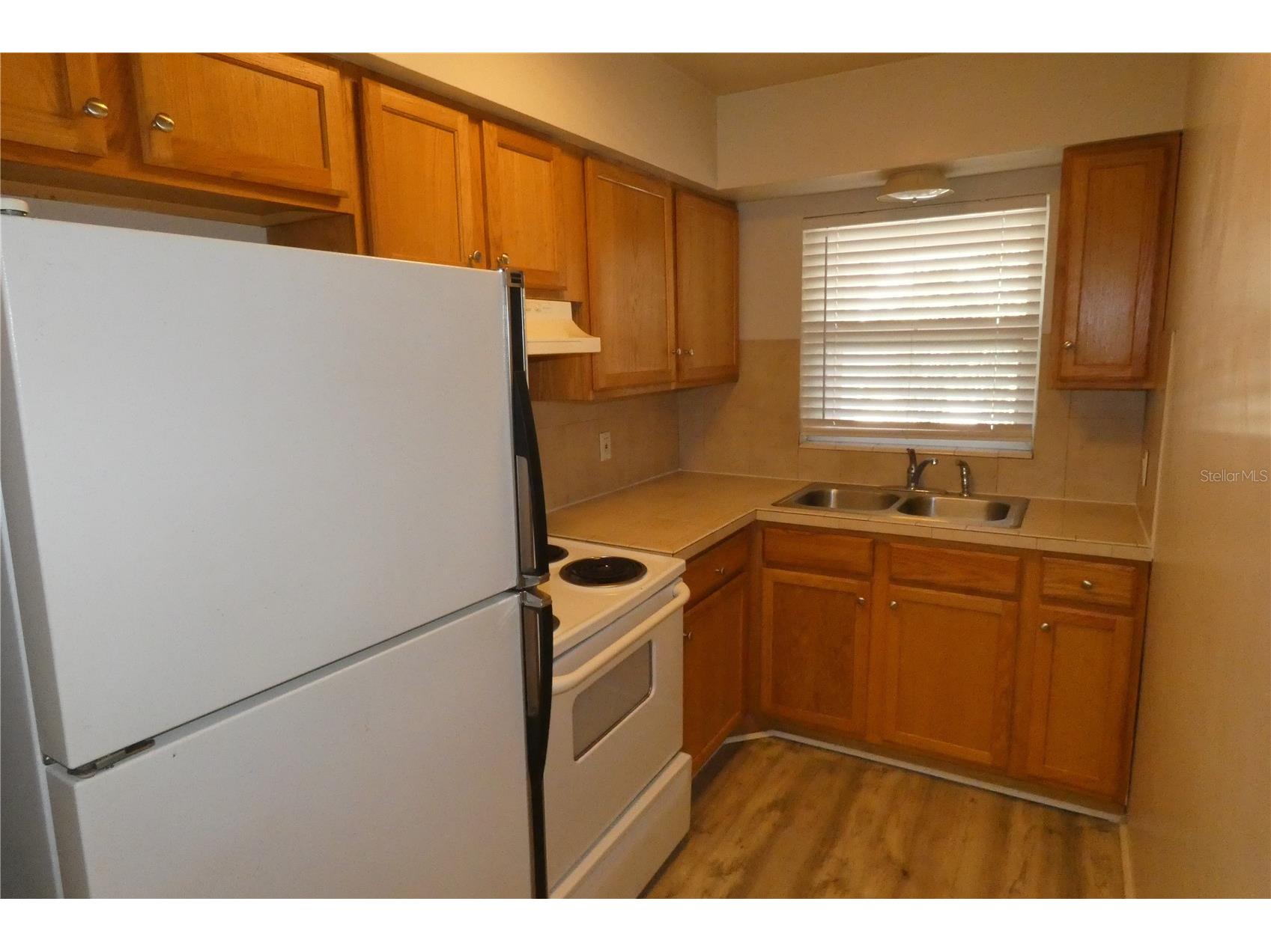 810 Tyrone Boulevard N #G-2 Saint Petersburg FL 33710 U8024162 image7