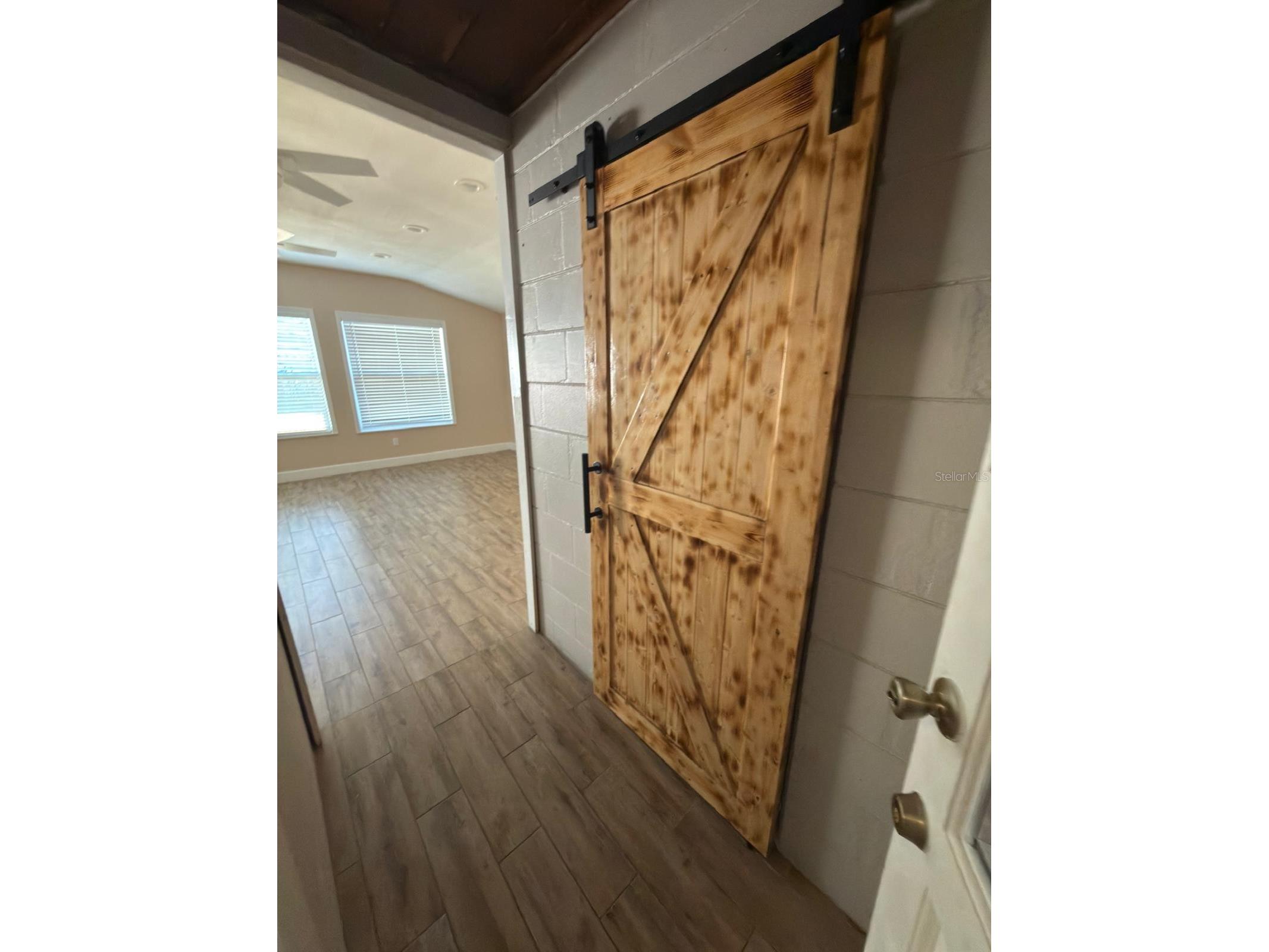 810 W 113th Avenue Tampa FL 33612 TB8508953 image7
