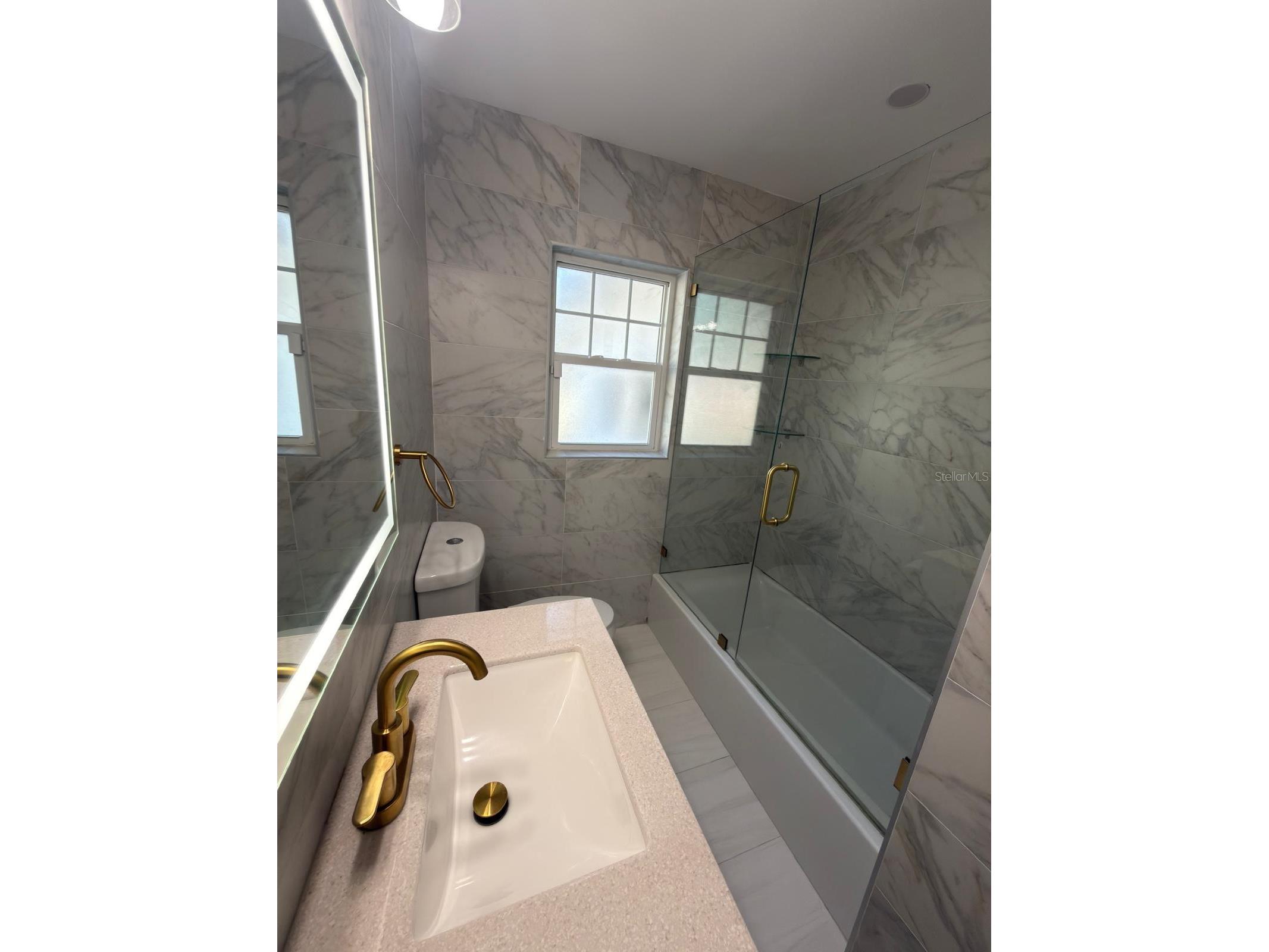 810 W 113th Avenue Tampa FL 33612 TB8508953 image8