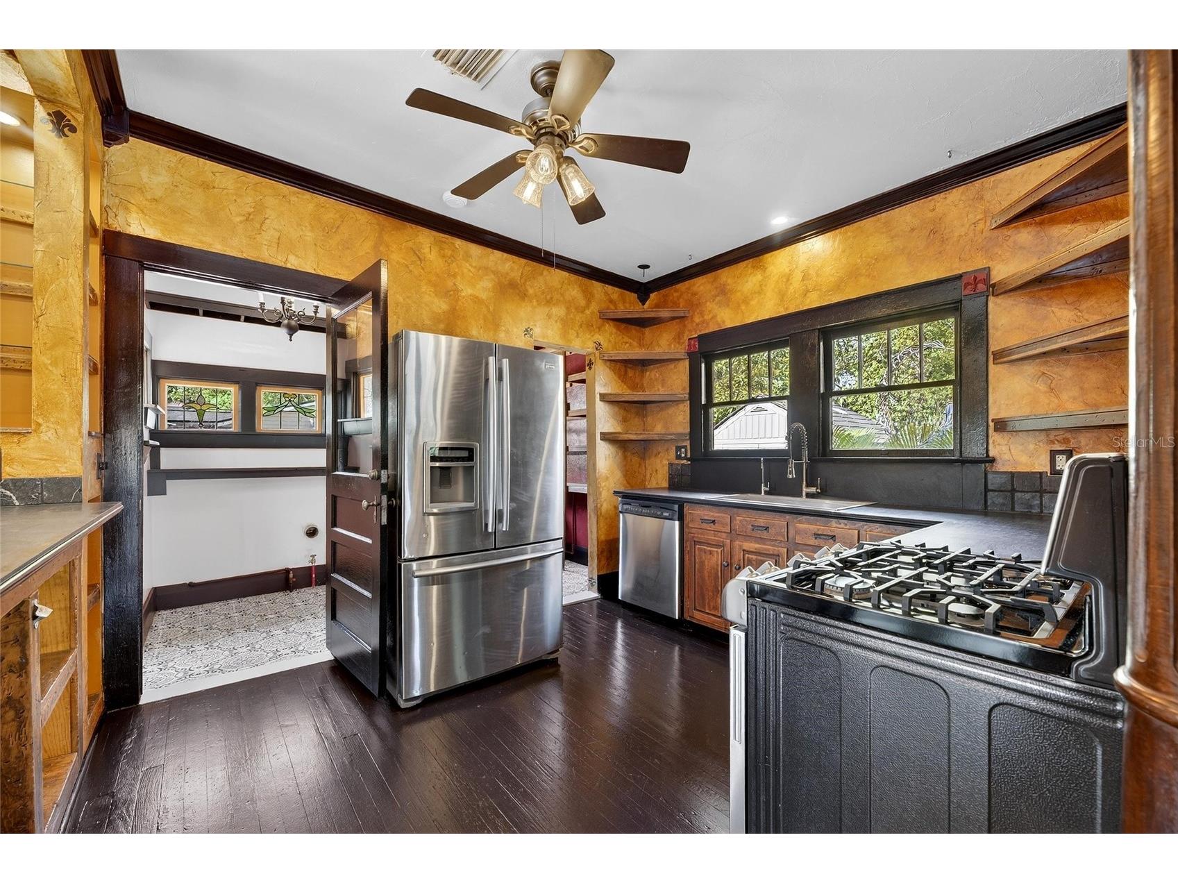 810 W River Heights Avenue Tampa FL 33603 TB8492625 image16