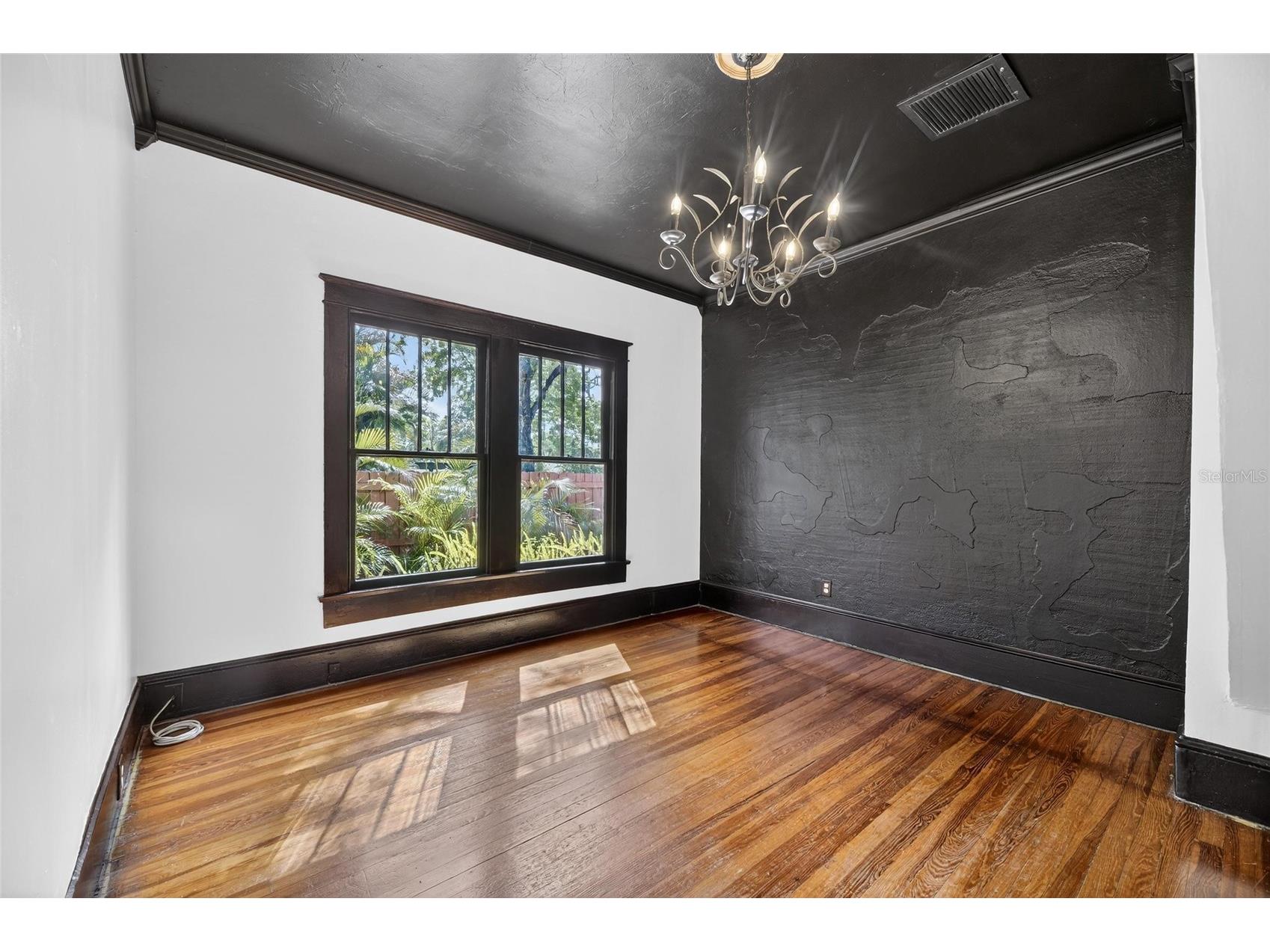 810 W River Heights Avenue Tampa FL 33603 TB8492625 image32