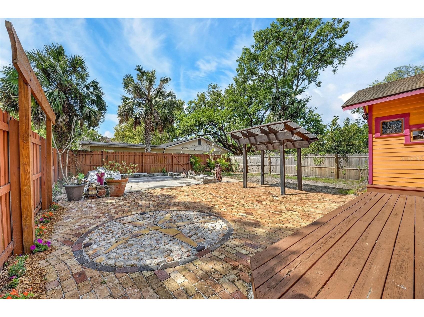 810 W River Heights Avenue Tampa FL 33603 TB8492625 image44