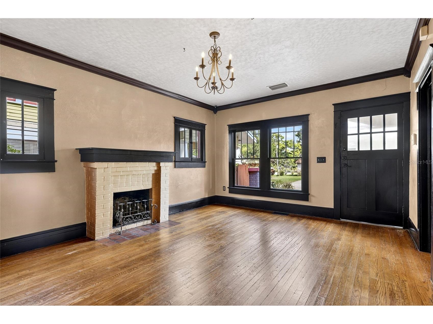 810 W River Heights Avenue Tampa FL 33603 TB8492625 image8