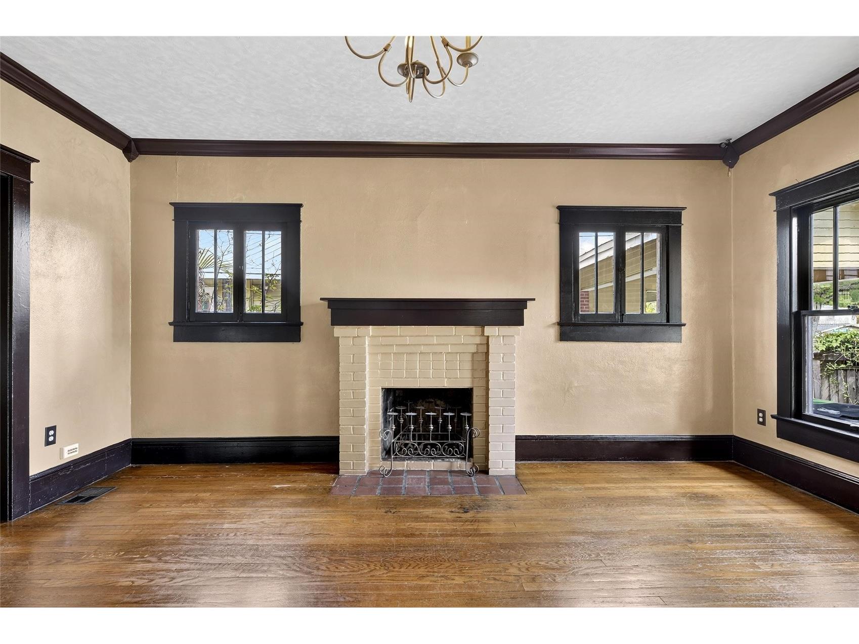 810 W River Heights Avenue Tampa FL 33603 TB8492625 image9