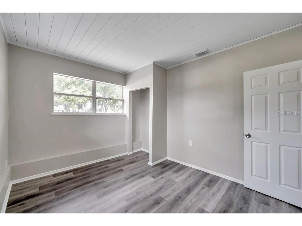 8100 5th Street N Saint Petersburg FL 33702 L4956847 image32