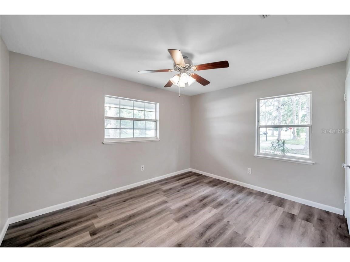 8100 5th Street N Saint Petersburg FL 33702 L4956847 image37