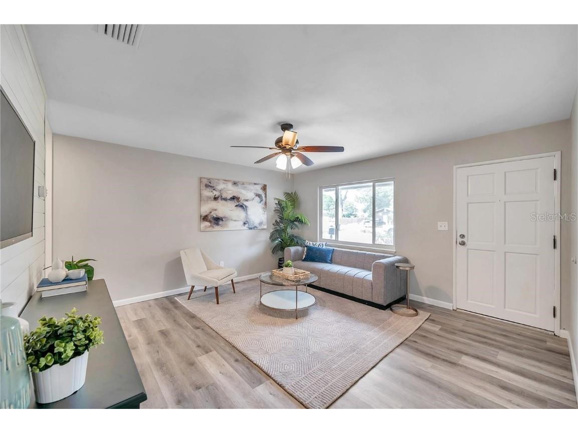 8100 5th Street N Saint Petersburg FL 33702 L4956847 image5