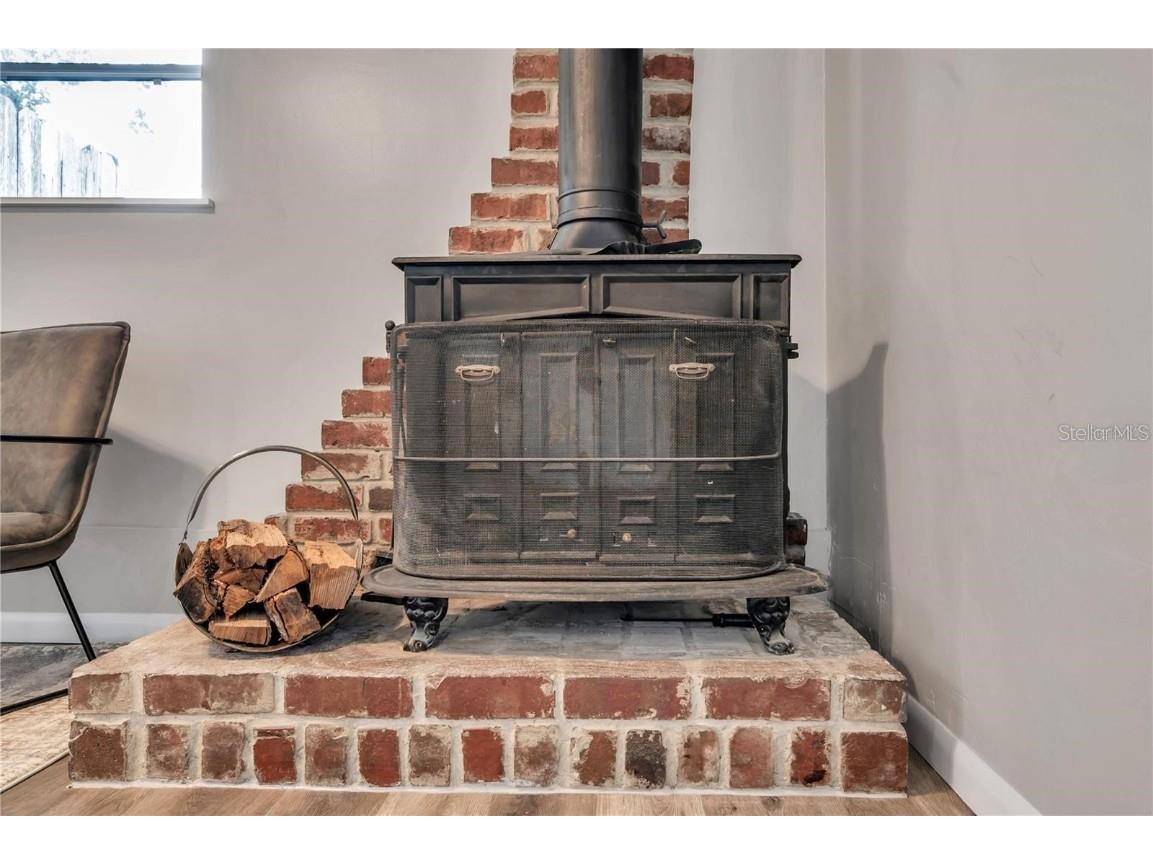 8100 5th Street N Saint Petersburg FL 33702 L4957504 image13