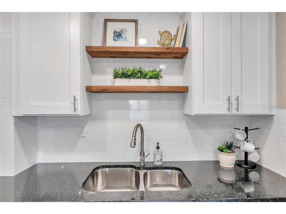 8100 5th Street N Saint Petersburg FL 33702 L4957504 image18