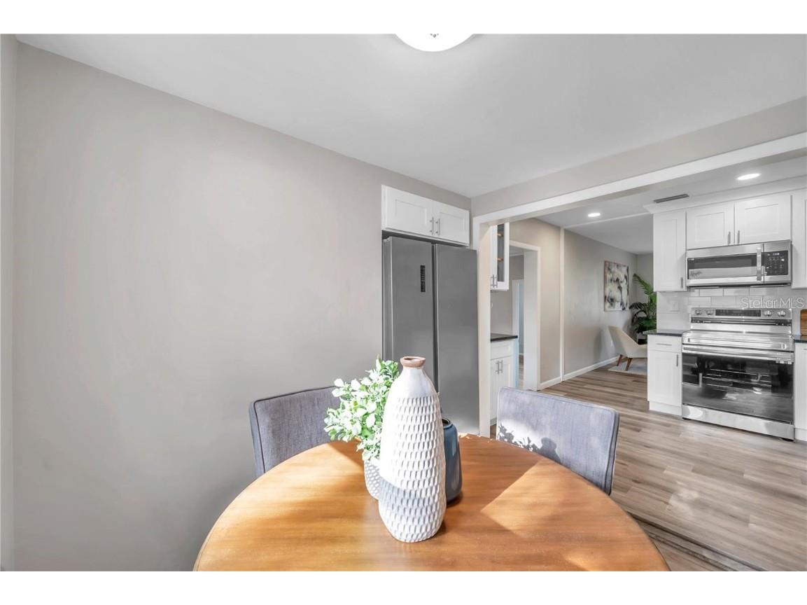 8100 5th Street N Saint Petersburg FL 33702 L4957504 image20