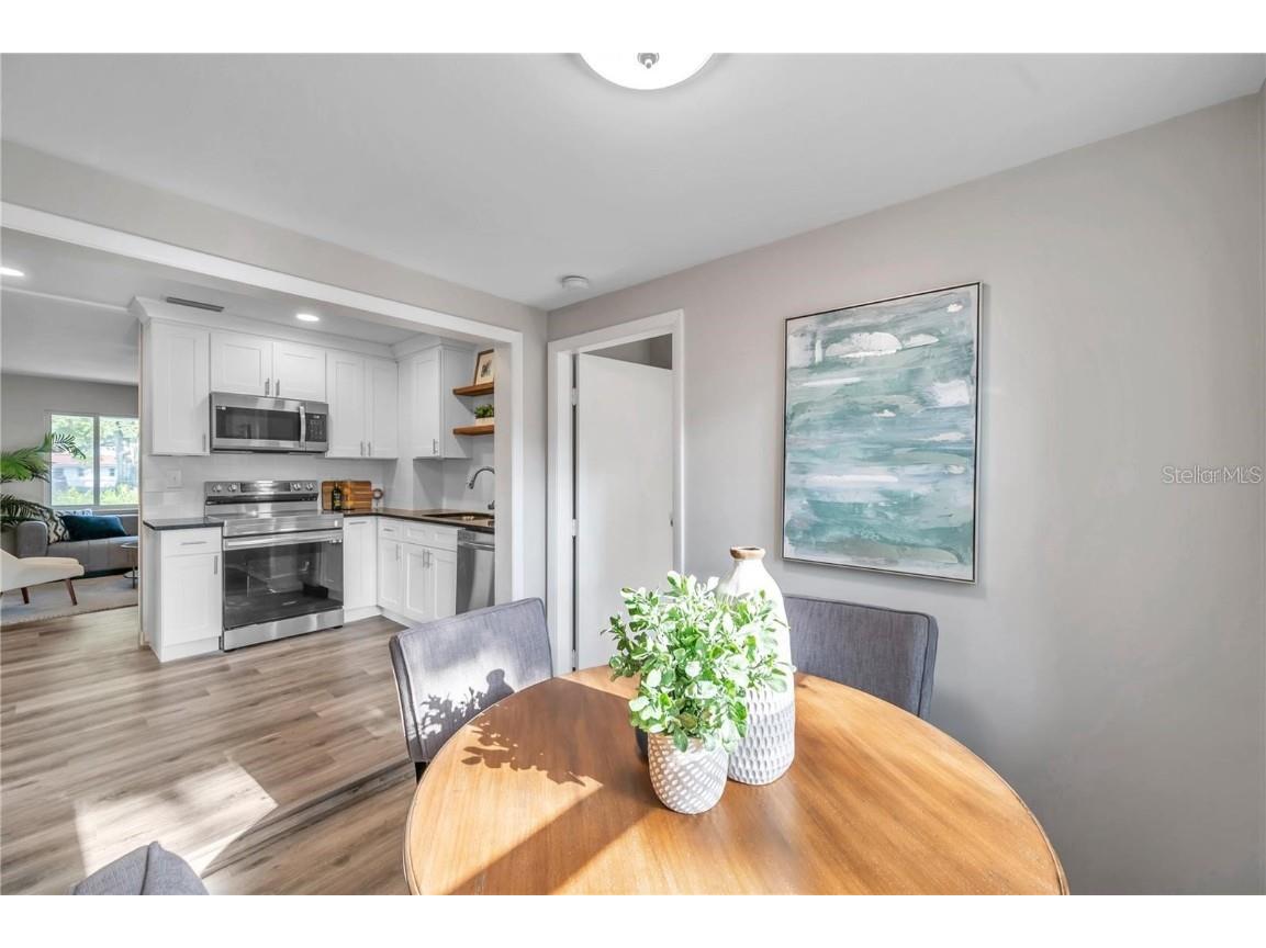 8100 5th Street N Saint Petersburg FL 33702 L4957504 image21