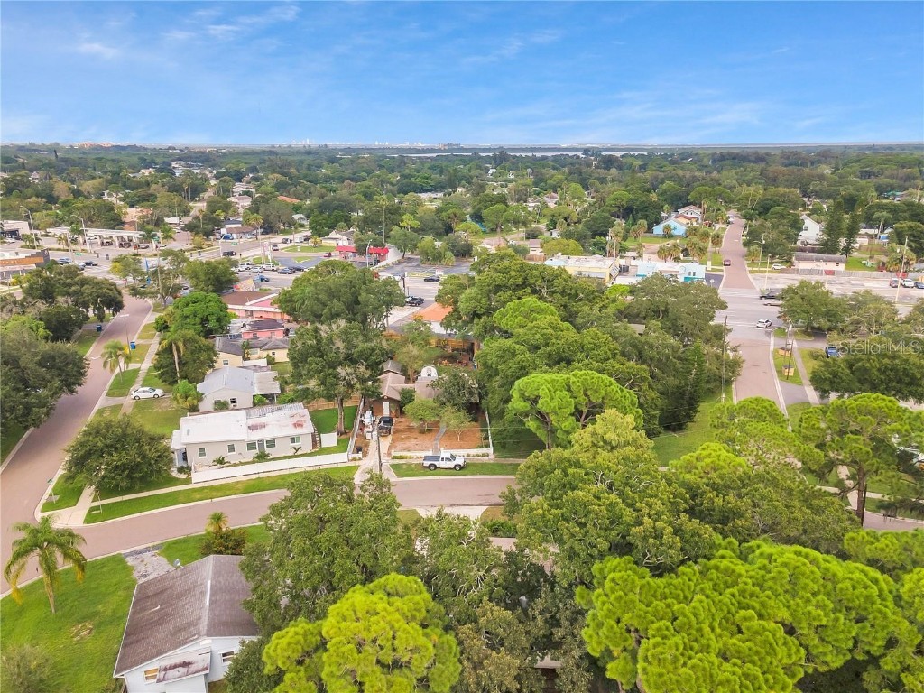 8100 5th Street N Saint Petersburg FL 33702 L4957504 image54