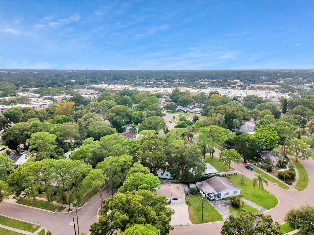 8100 5th Street N Saint Petersburg FL 33702 L4957504 image56