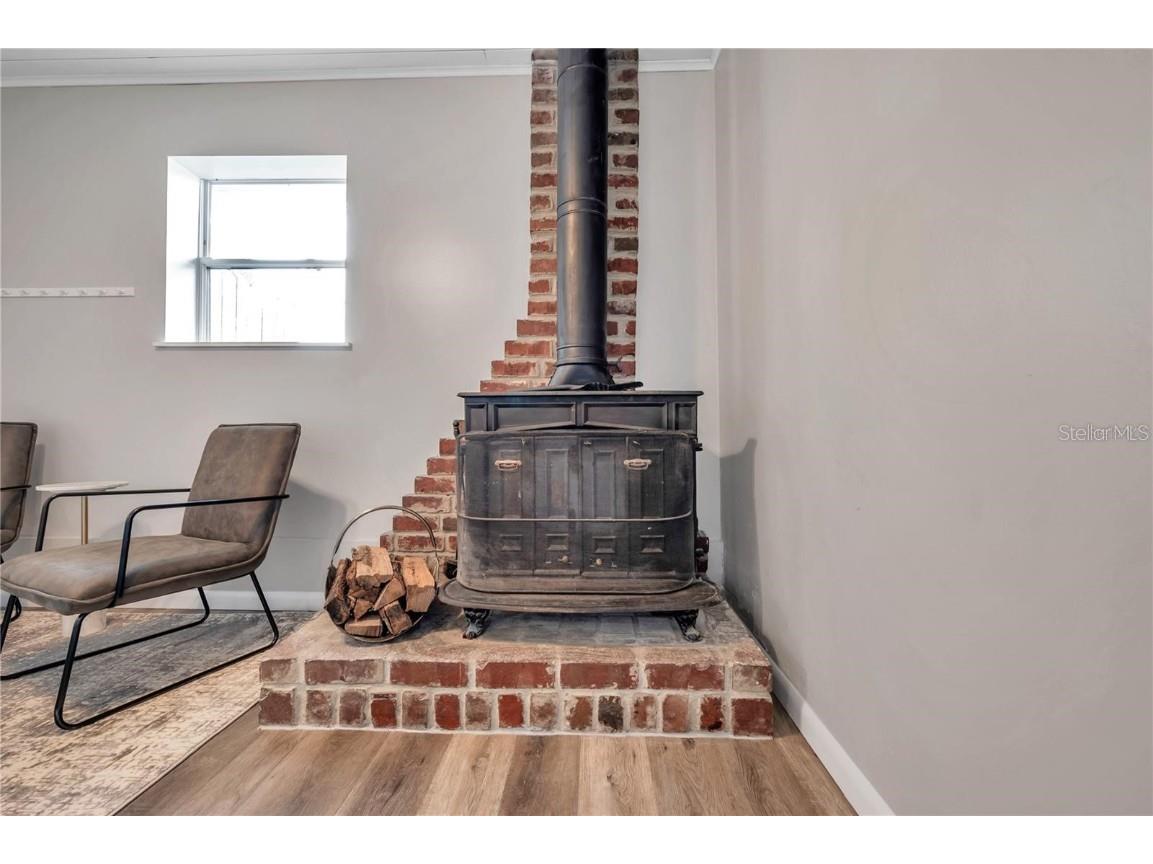 8100 5th Street N Saint Petersburg FL 33702 L4957504 image8