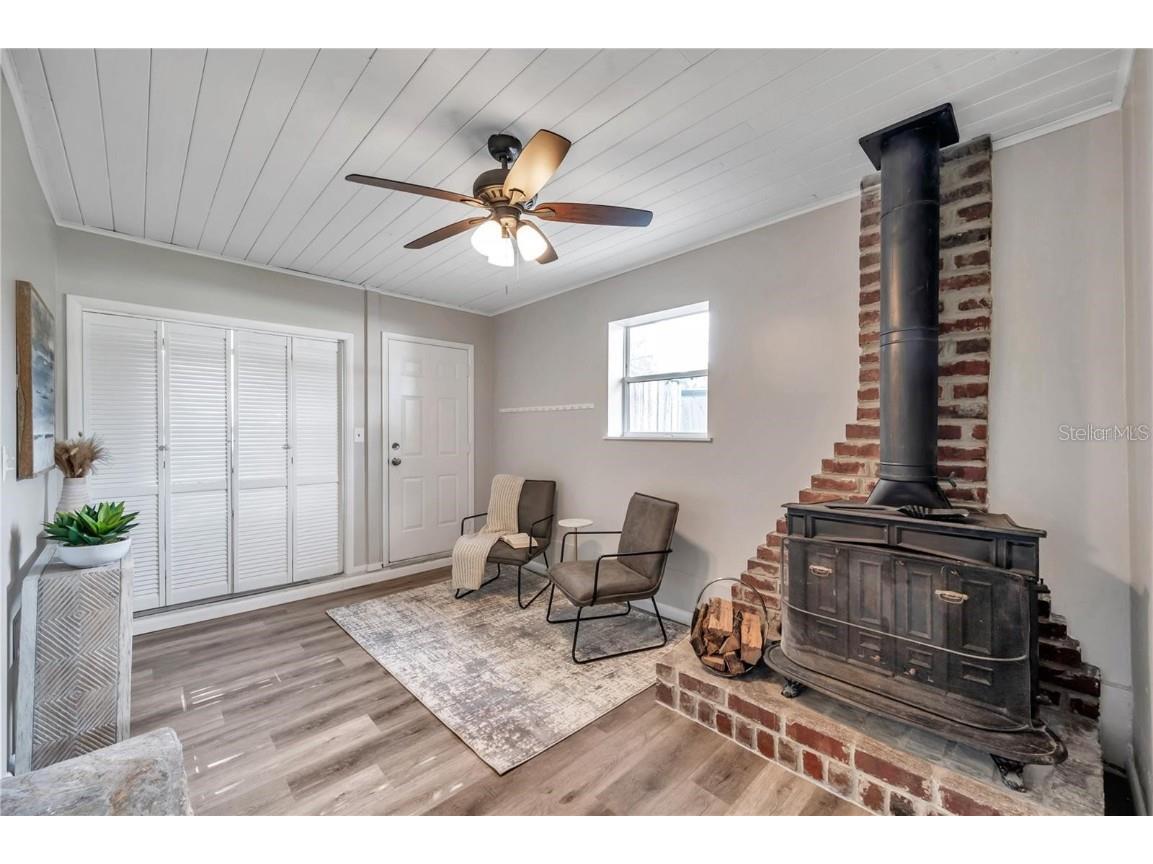 8100 5th Street N Saint Petersburg FL 33702 L4957504 image9