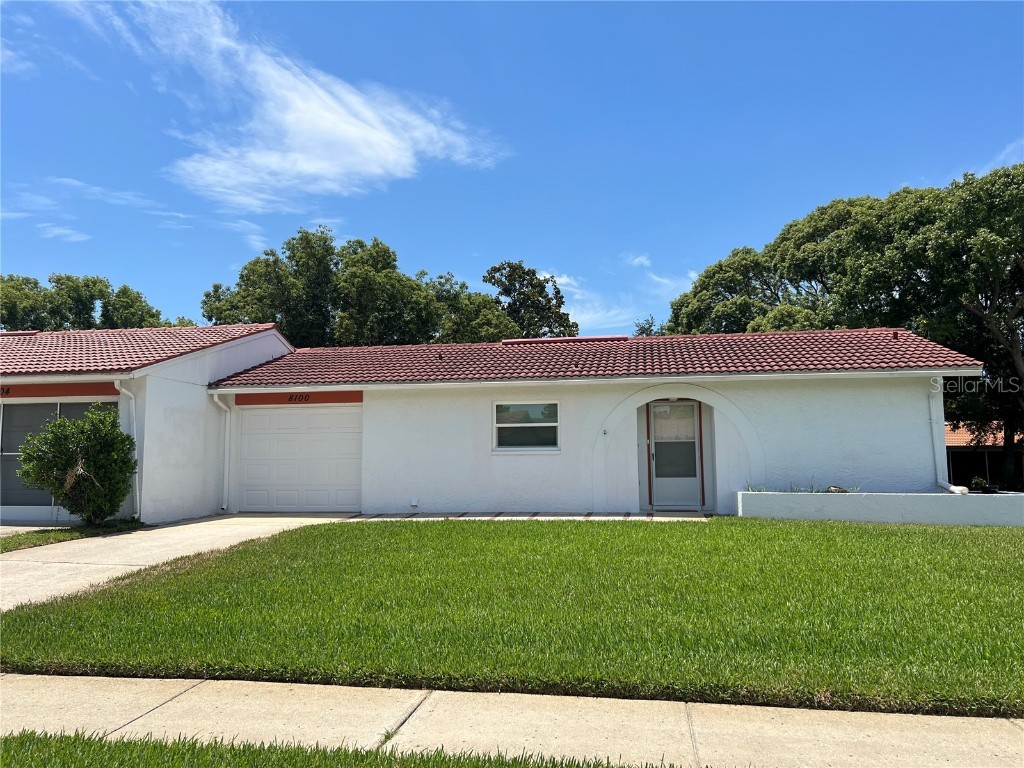 8100 Bismark Court #8 Port Richey FL 34668 W7864645 image1