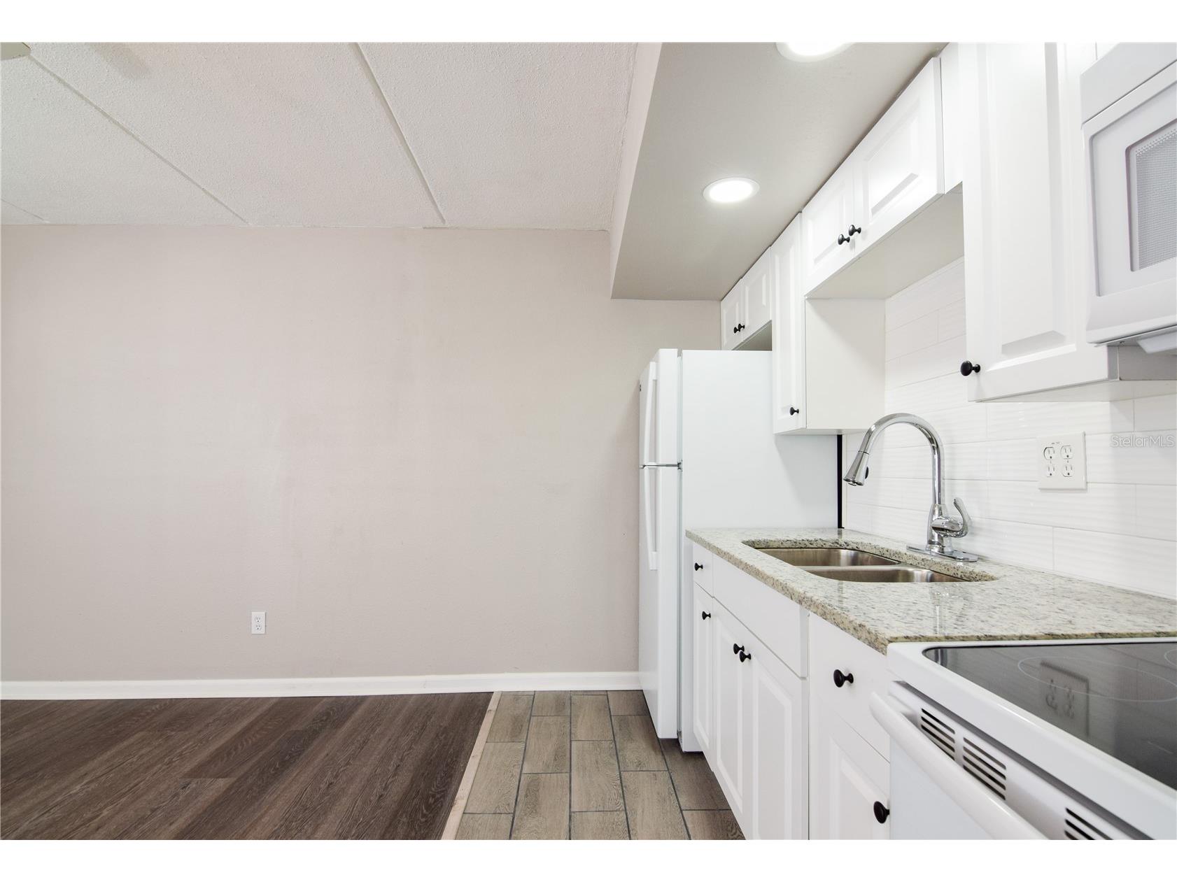 8100 Blind Pass Road Saint Pete Beach FL 33706 TB8502700 image10