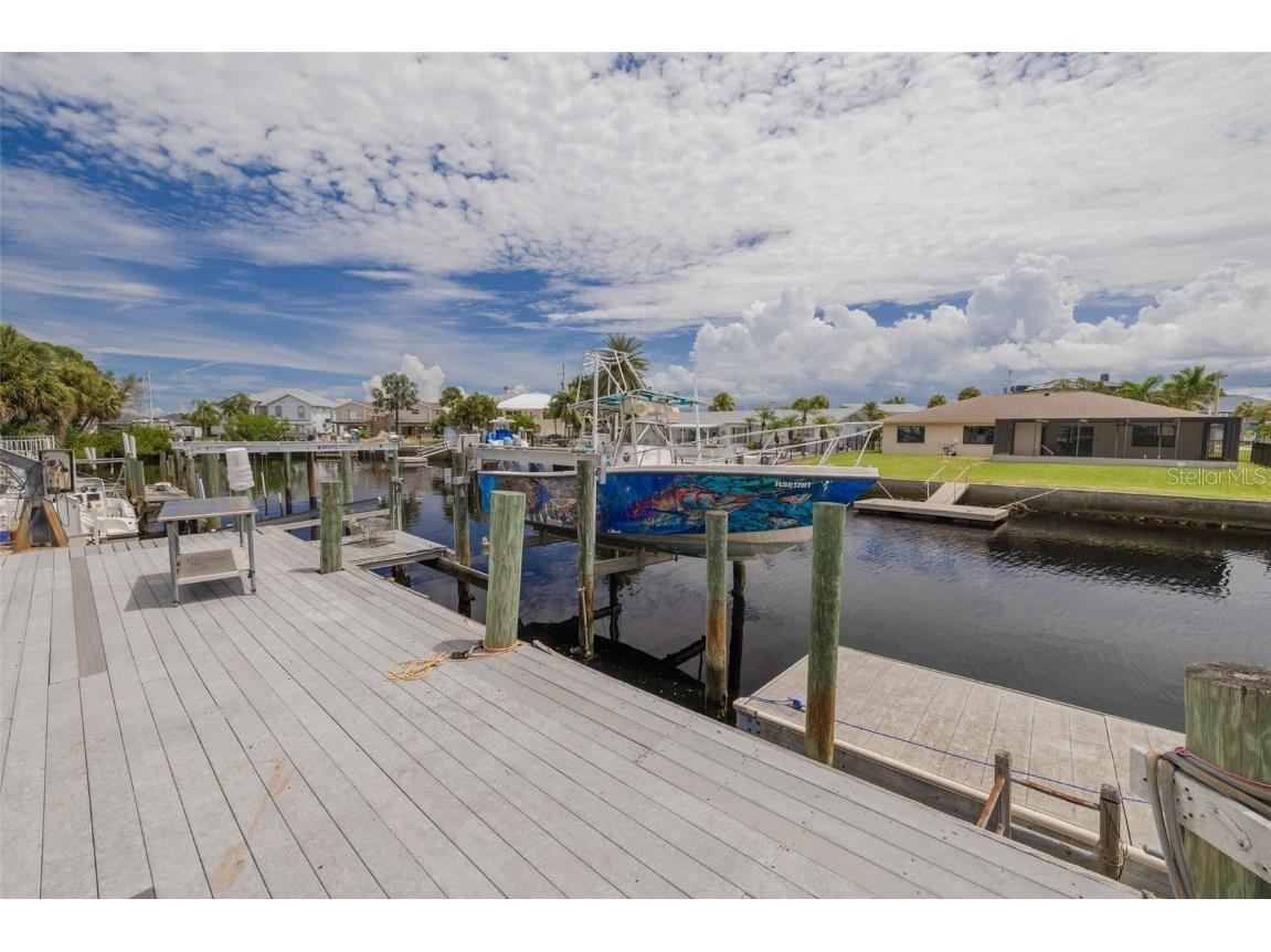 8100 Brighton Drive Port Richey FL 34668 TB8417756 image8