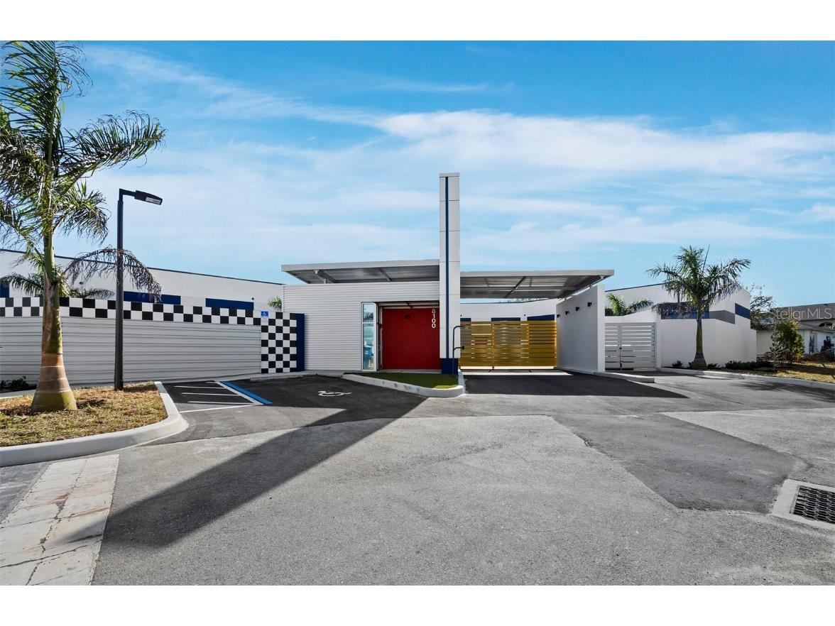 8100 Ciboney Court #9 Sarasota FL 34240 A4636407 image1