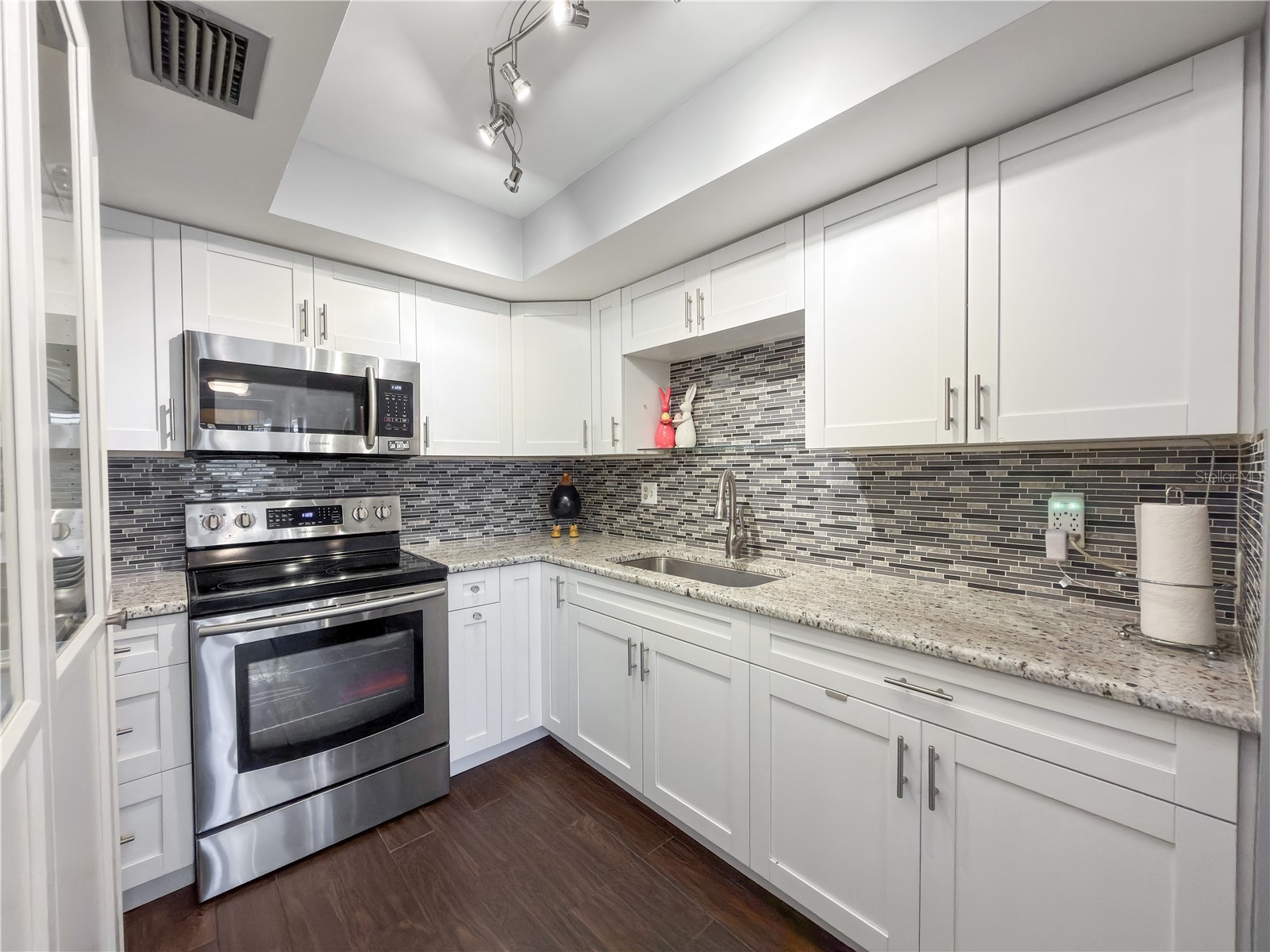 8100 Dr Martin Luther King Jr Street N #202 Saint Petersburg FL 33702 TB8461256 image15