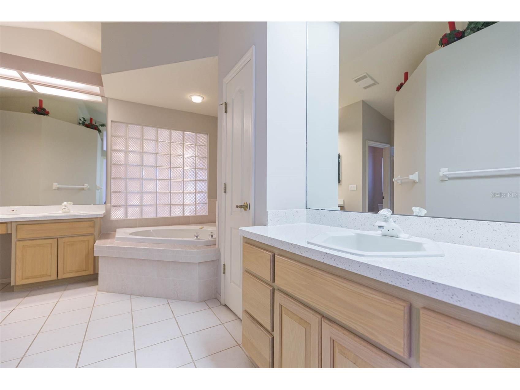 8100 Hidden Hills Drive Spring Hill FL 34606 TB8473856 image29