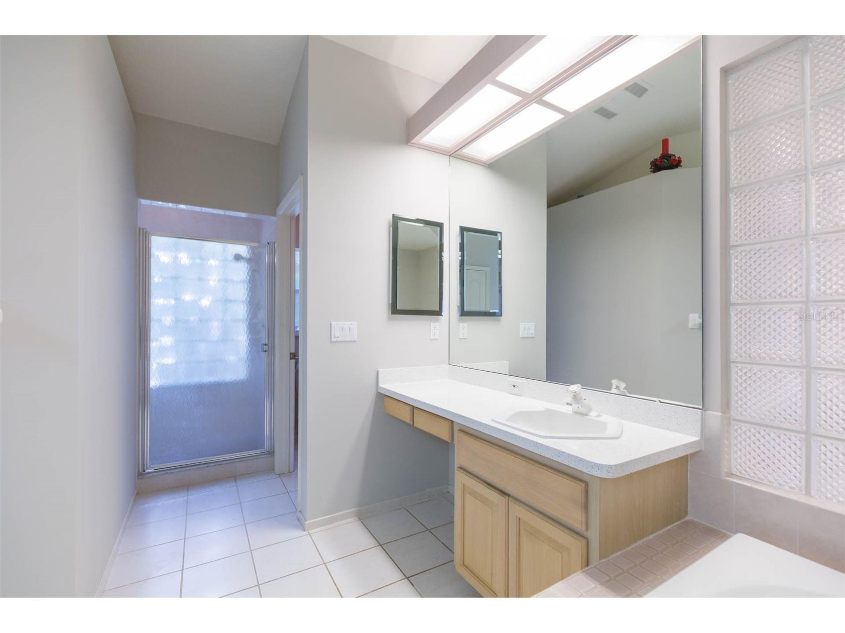 8100 Hidden Hills Drive Spring Hill FL 34606 TB8473856 image32