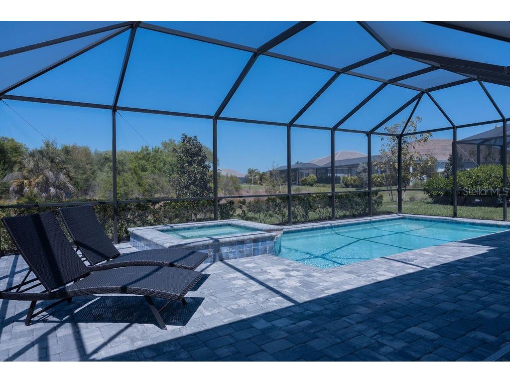 8100 Slipway Drive Sarasota FL 34240 A4687435 image30