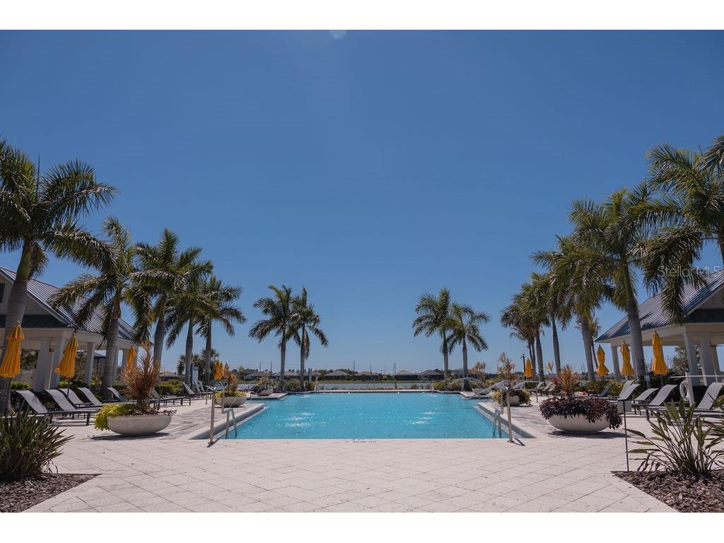 8100 Slipway Drive Sarasota FL 34240 A4687435 image39