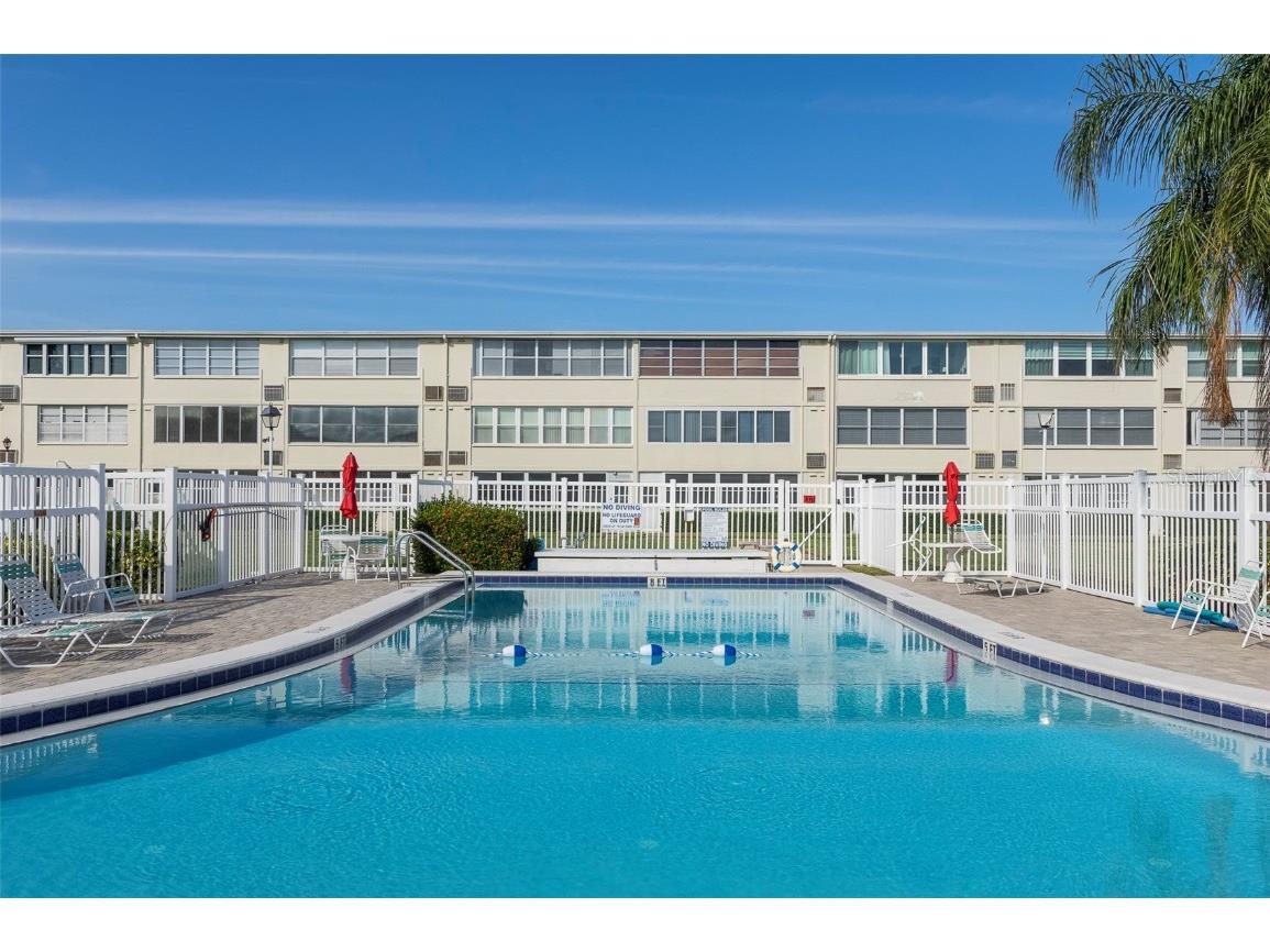 8101 11th Street N #319 Saint Petersburg FL 33702 TB8451726 image25